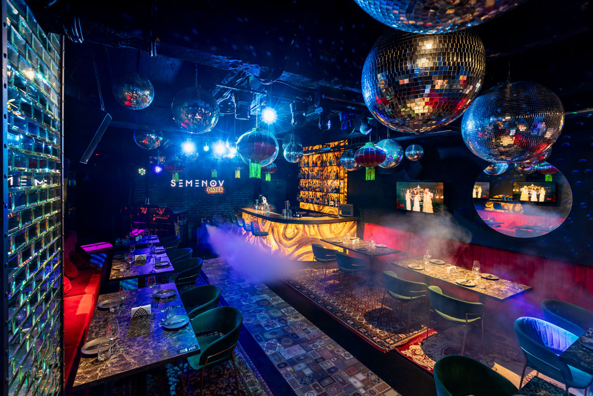 Общий зал караоке — Semenov на Китай-Городе