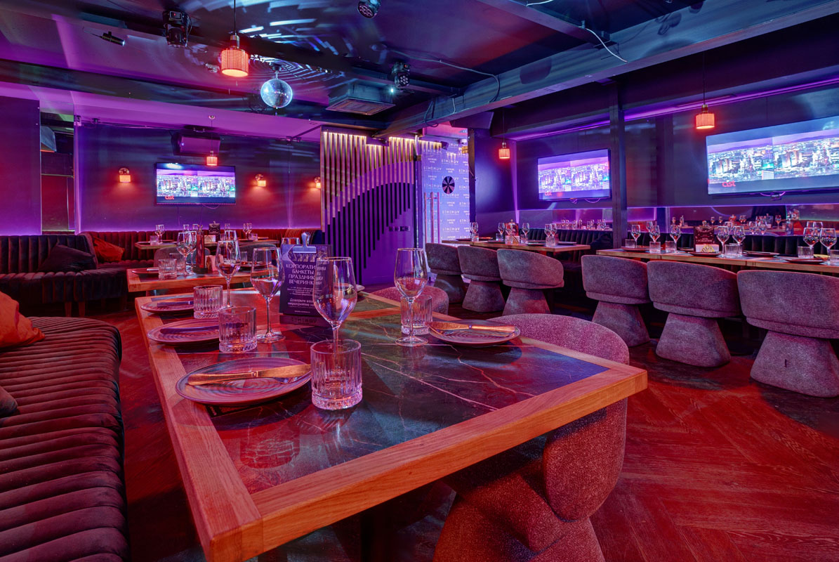 Общий зал караоке — банкетный зал Semenov Новослободская