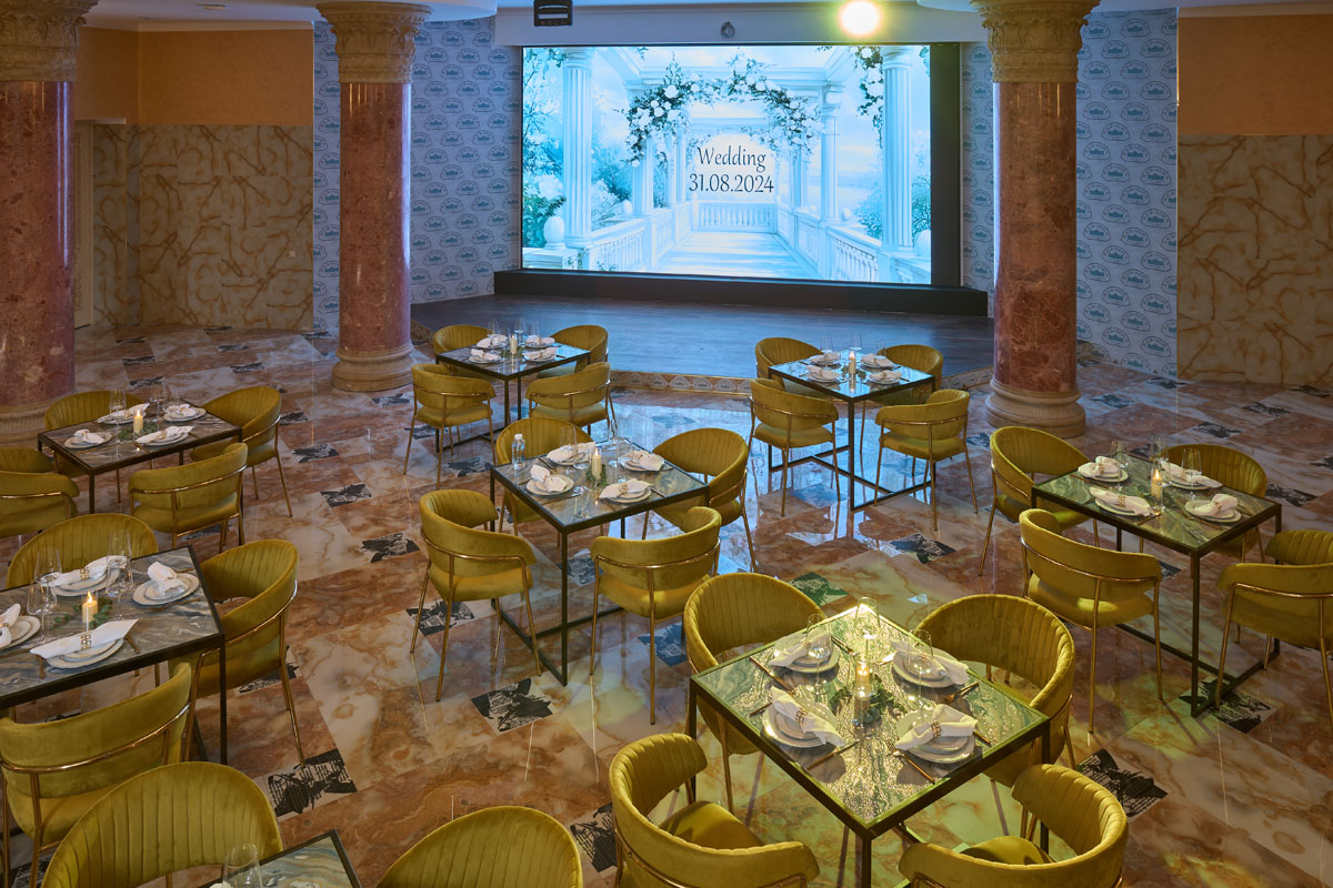 Колонный зал — Malakhovka Palace