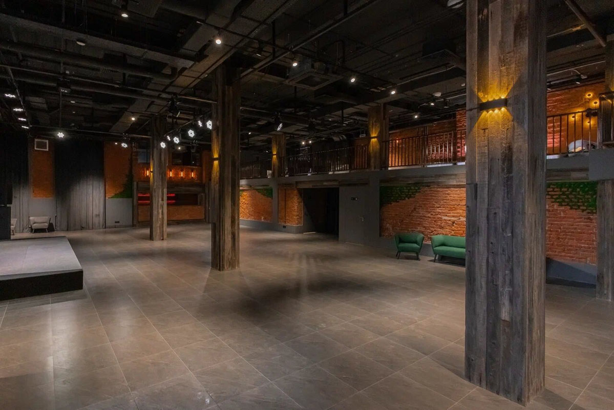 Vlasov Hall — Loft Street