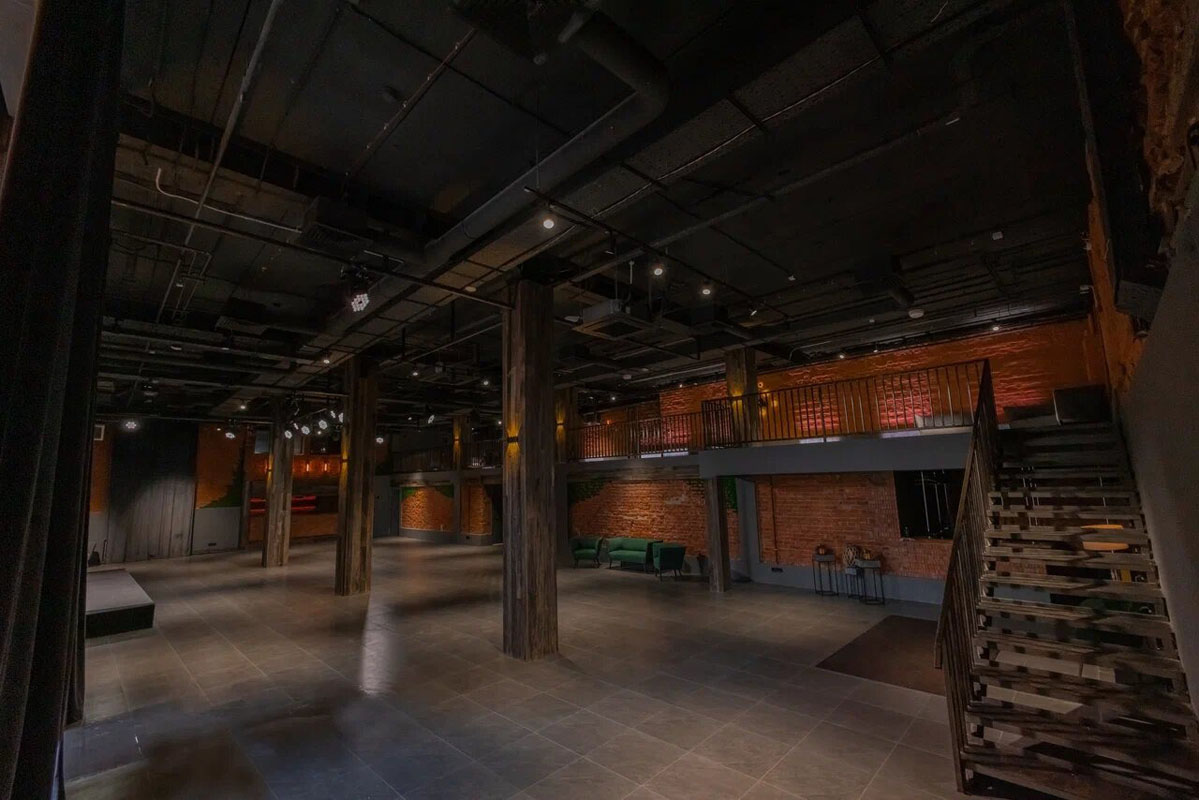 Vlasov Hall — Loft Street