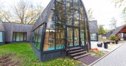 Кафе — интерьер зала