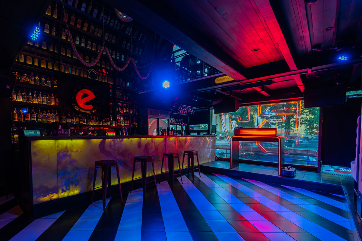 Основной зал — Nebar / Небар