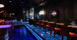 Основной зал