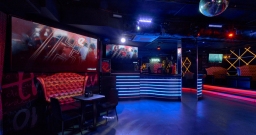 Основной зал