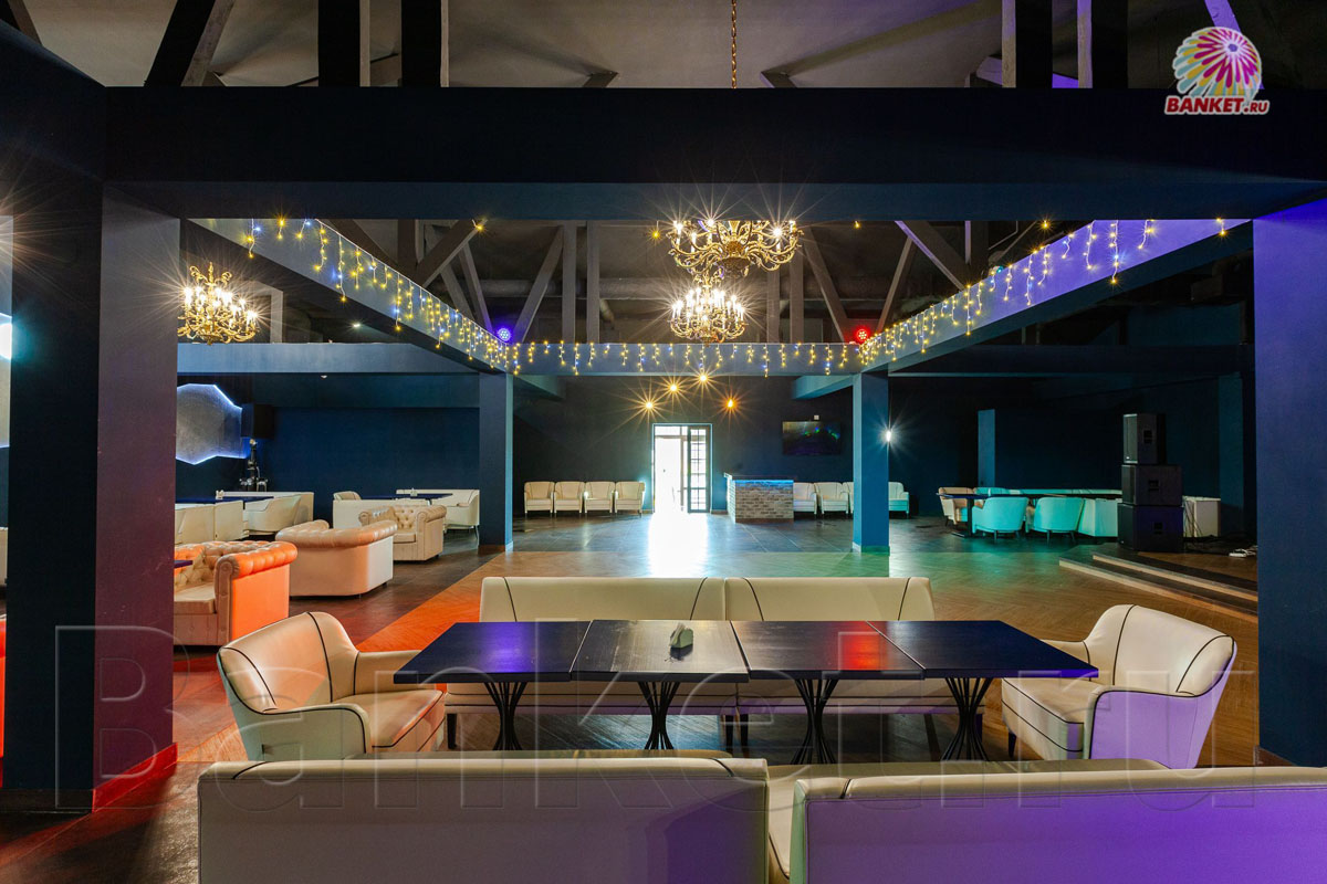 Большой зал в караоке клубе — фото 4