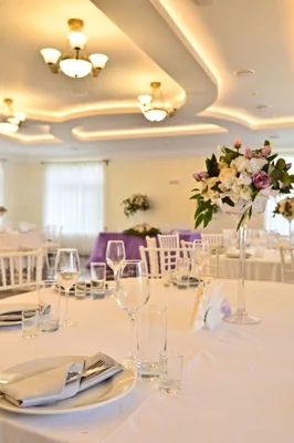 Большой банкетный зал Большой банкетный зал — фото 4