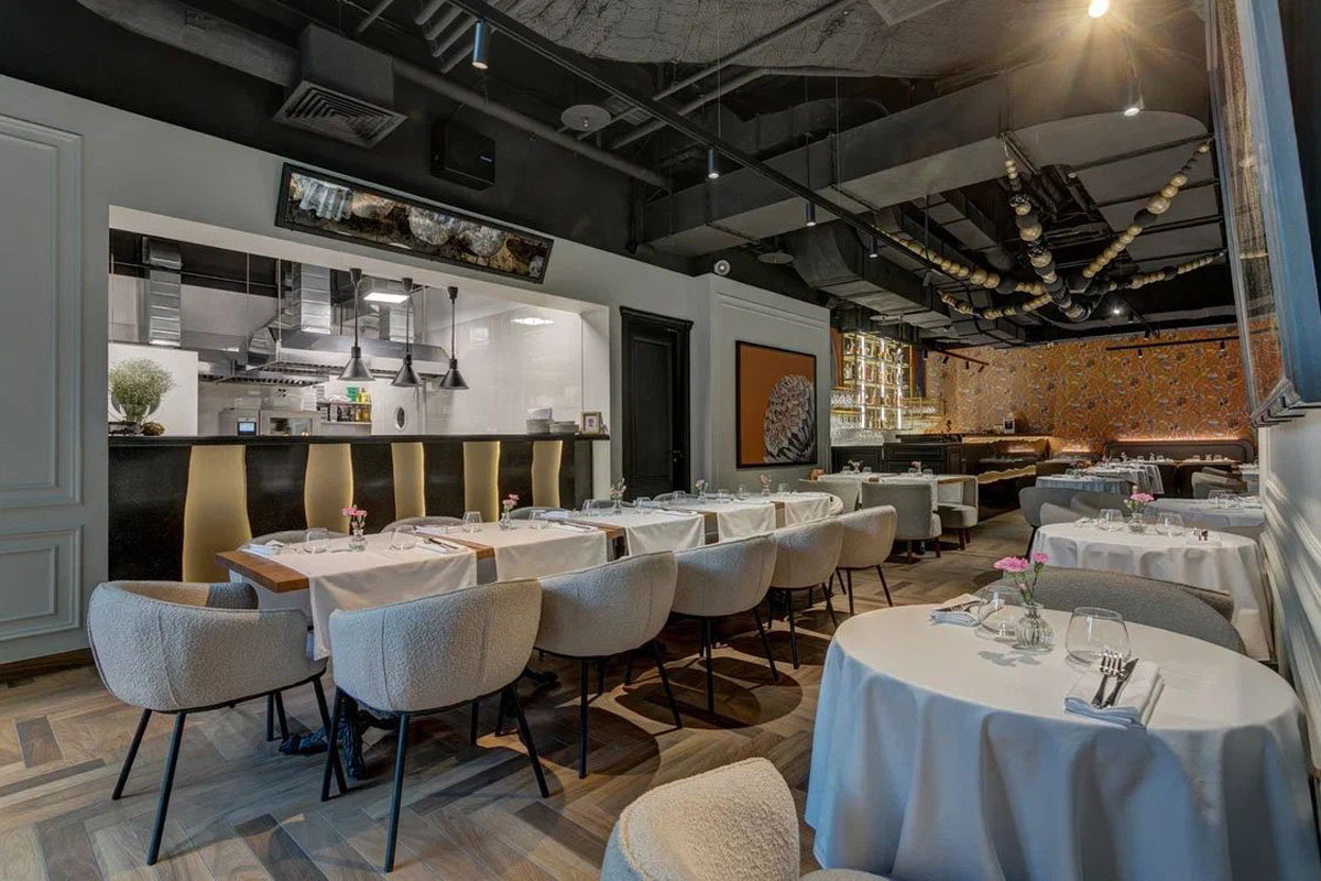 Основной зал — банкетный зал Naomi, фото