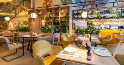 1-й этаж — интерьер зала