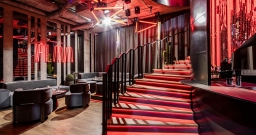 Основной зал — интерьер зала