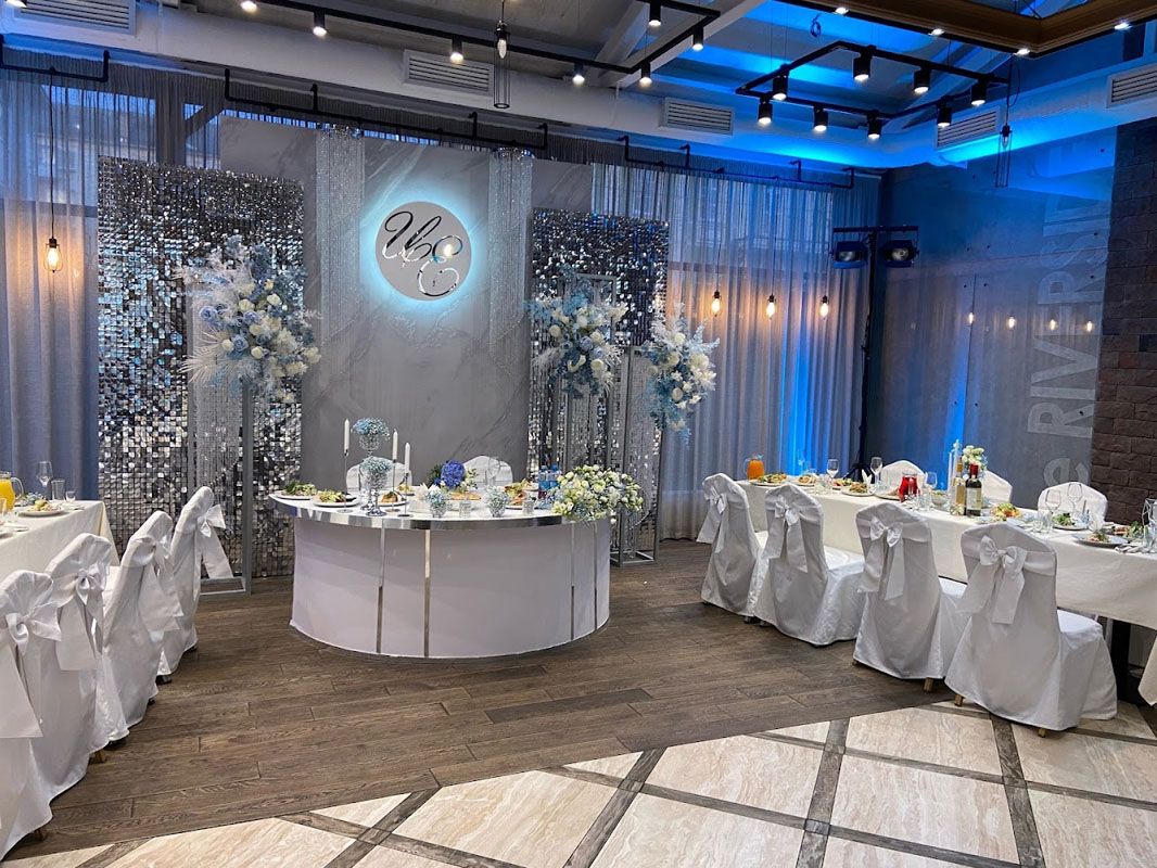 Ресторан Дрова — Банкетный зал, фото банкетного зала