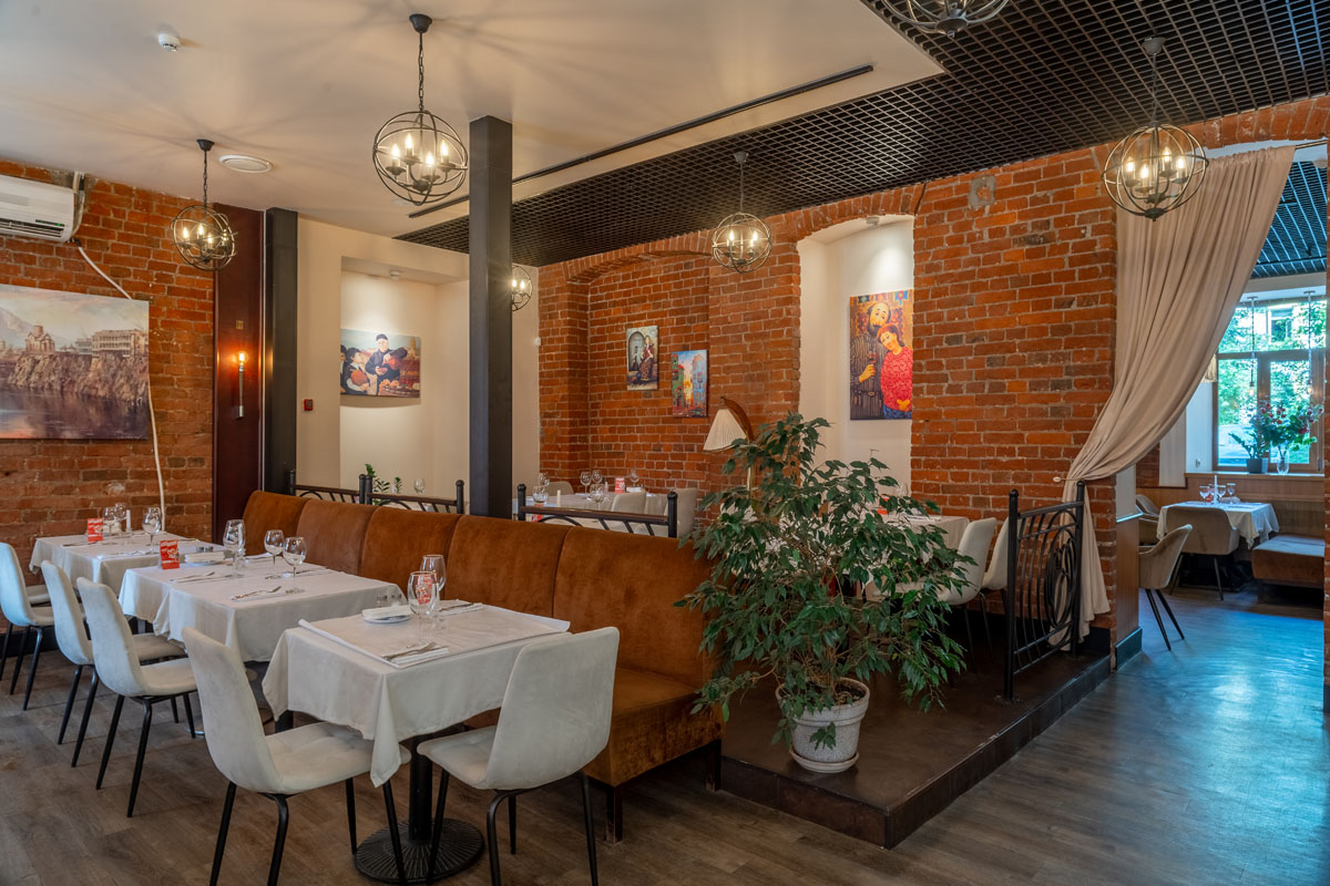 Большой зал — Keto&Kote / Кето и Коте