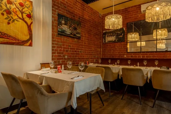 Малый зал — интерьер зала