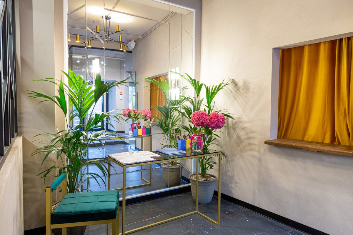 Основной зал — Ресторан Сюжет