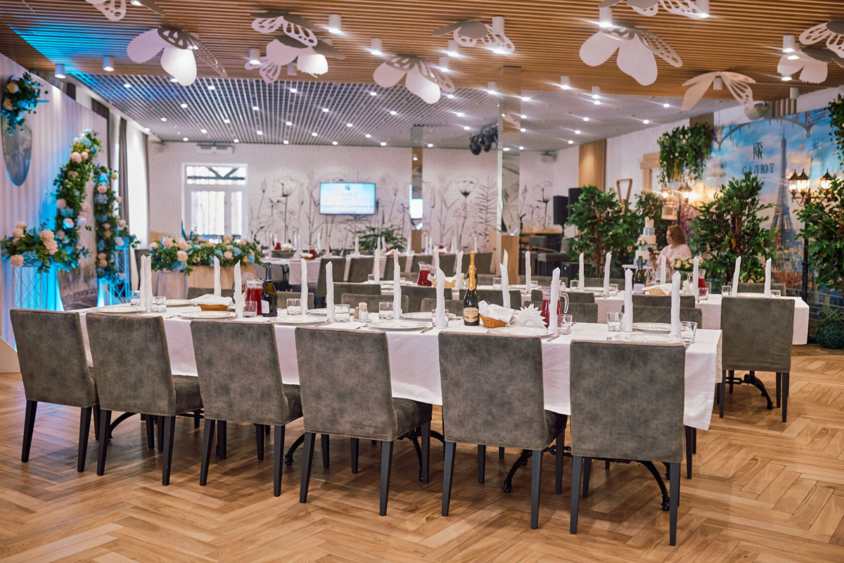 Загородный комплекс Салют — Ресторан Шишкин, фото банкетного зала