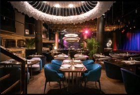 Основной зал Madison