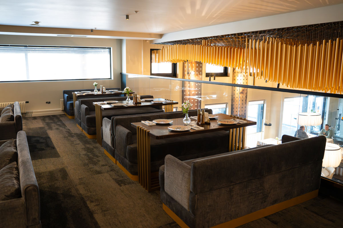 Зал-антресоль — фото 2