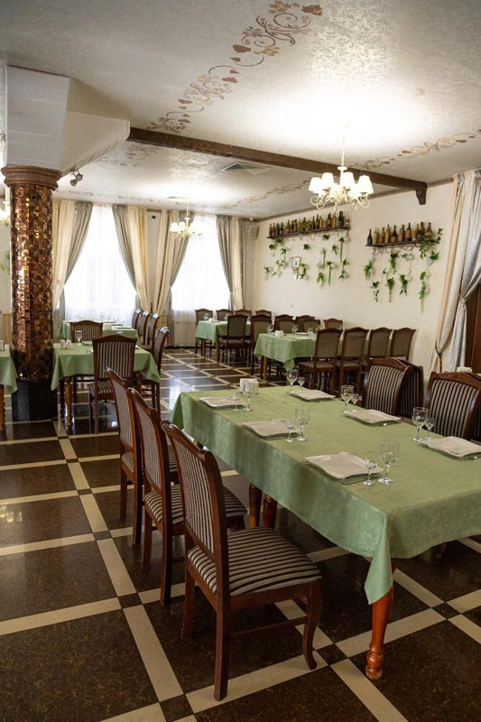 Основной зал ресторана — фото 2