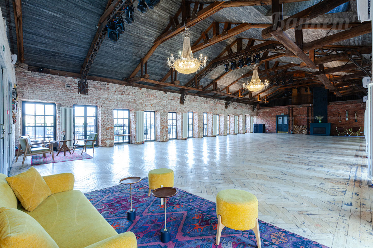 Tesla hall — фото 9