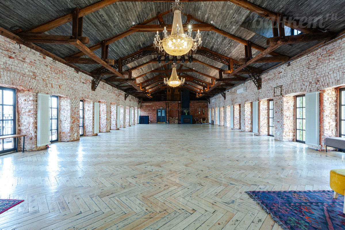 Tesla hall — фото 11