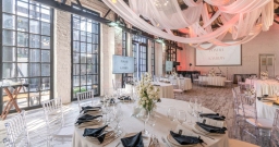 Ohm hall — интерьер зала