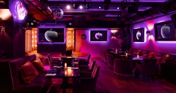 Караоке зал Караоке зал — интерьер зала