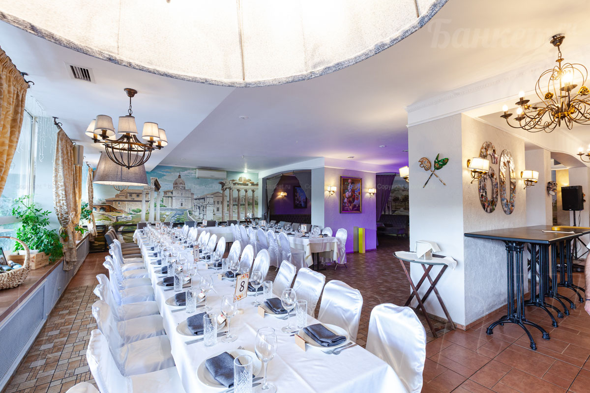 Йоркшир на Лавочкина — Банкетный зал ВИА Романо, фото банкетного зала