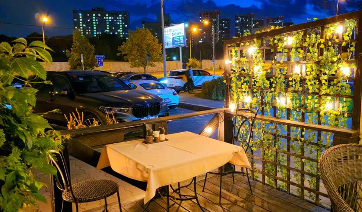 Веранда — Йоркшир на Лавочкина