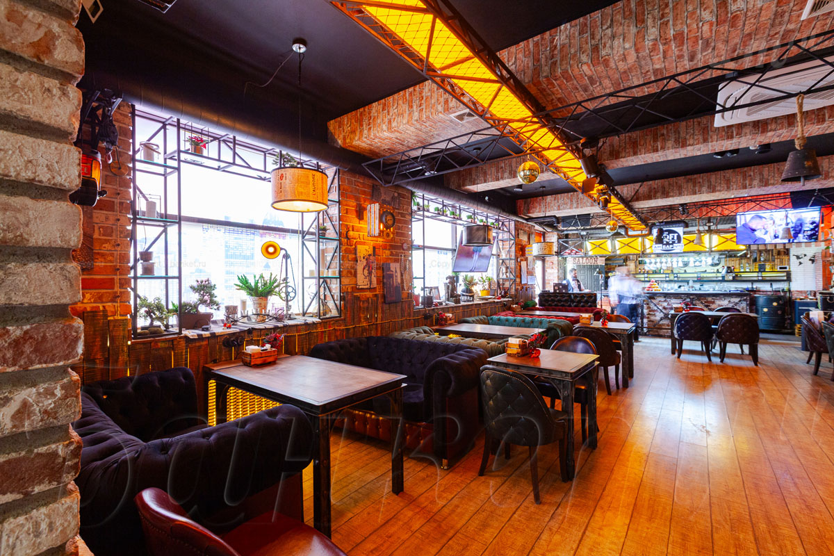 Основной зал — Амбар 13