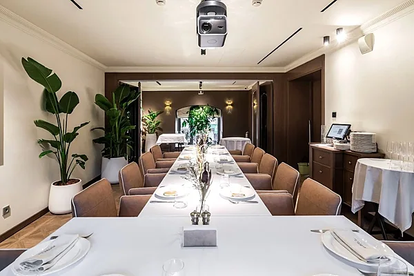 Avero mio bistro, Банкетный зал — фото