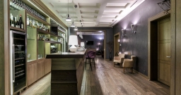 Лобби бар — интерьер зала