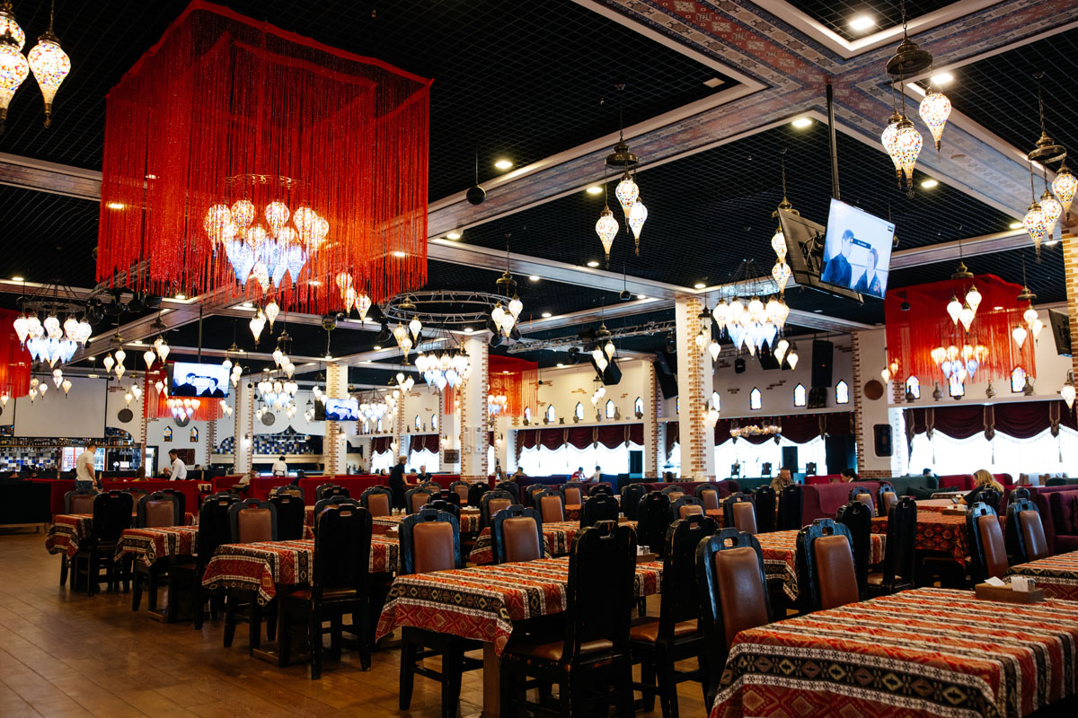 Основной зал