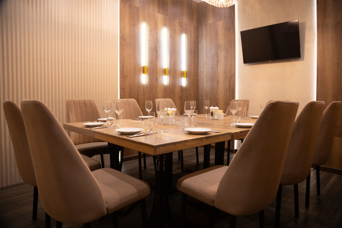 Очаг — Ленинские пенаты