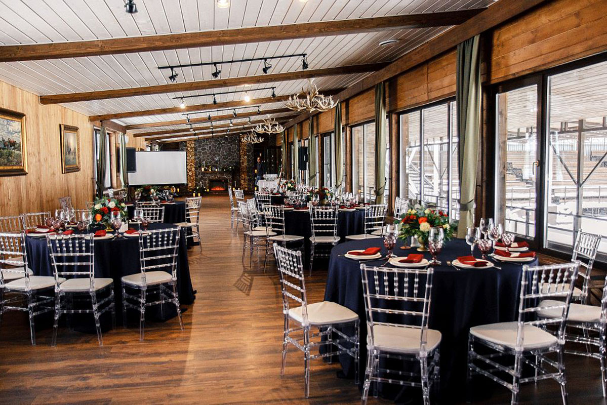 Зал Кантри — Horseka Resort