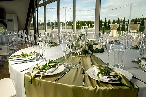 Шатер Лесной — Horseka Resort, Москва