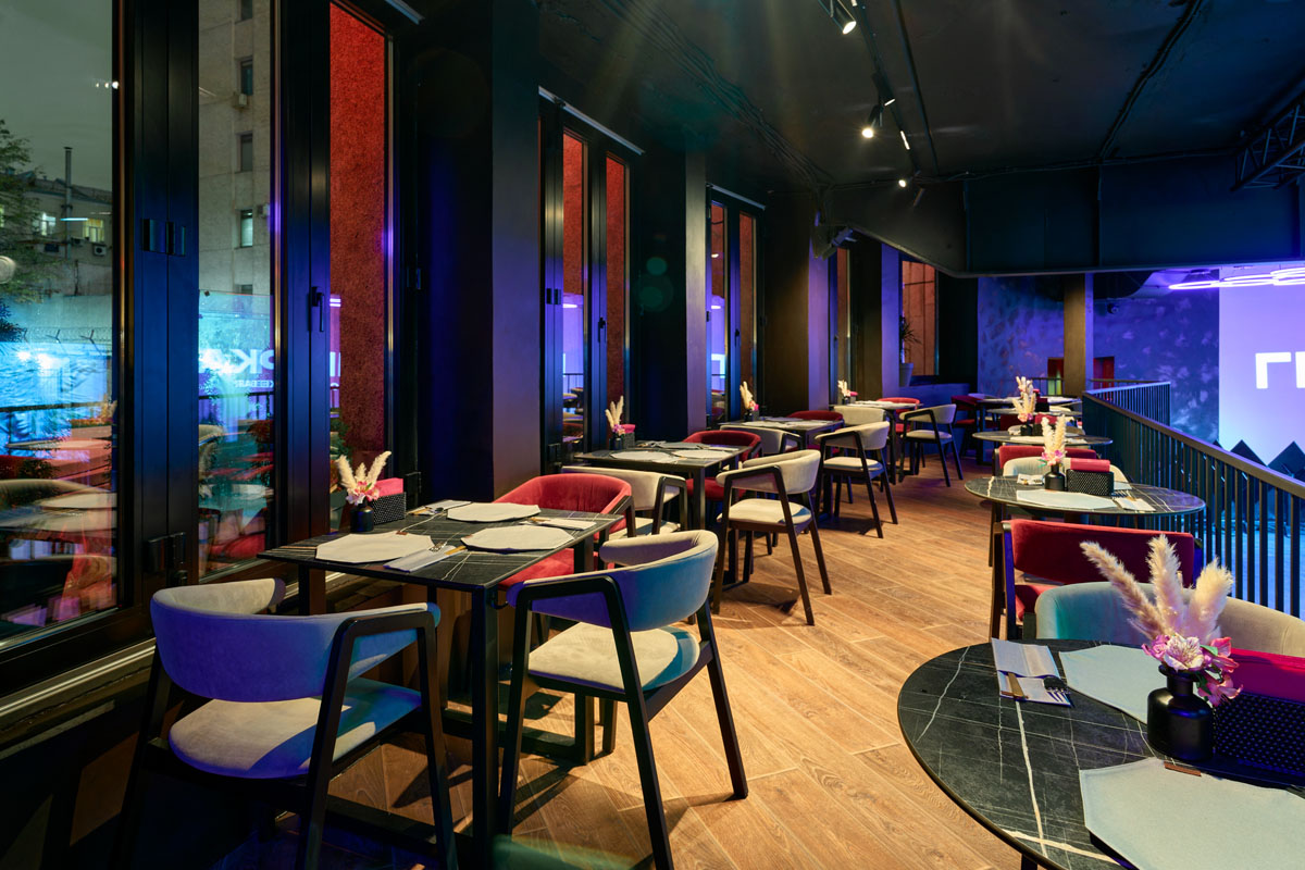 Основной зал — Гримёрка Gastro club & Karaoke bar