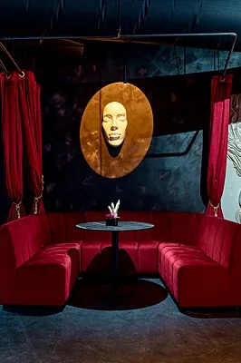 Гримерка Gastro club & Karaoke bar, Основной зал — фото