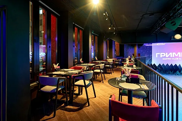 Гримерка Gastro club & Karaoke bar, Основной зал — фото
