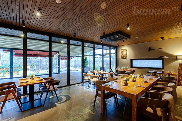 Ресторан Eno Bistro, 1-й этаж — фото