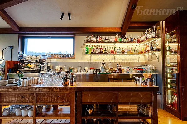 Ресторан Eno Bistro, 2-й этаж — фото