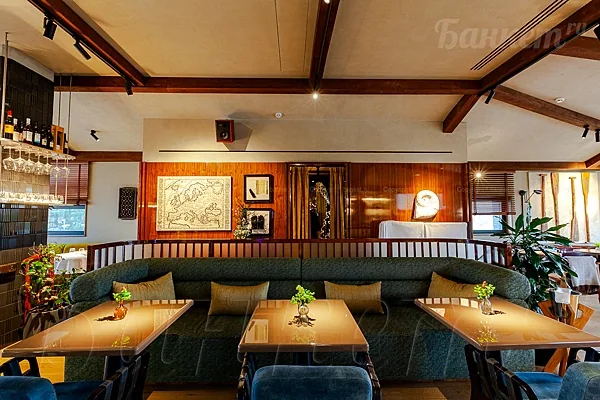 Ресторан Eno Bistro, 2-й этаж — фото