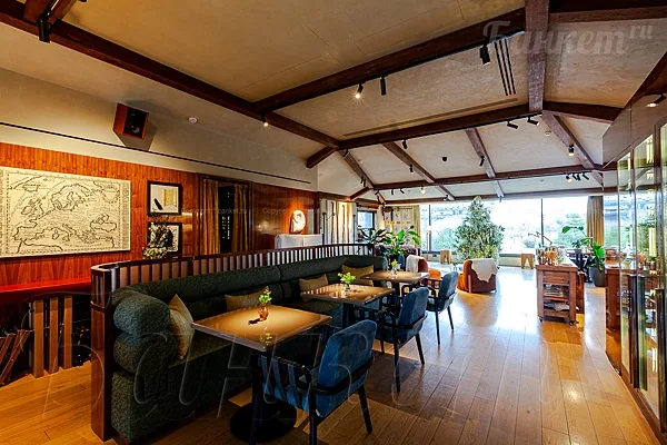 Ресторан Eno Bistro, 2-й этаж — фото