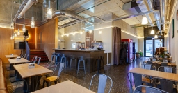 Основной зал