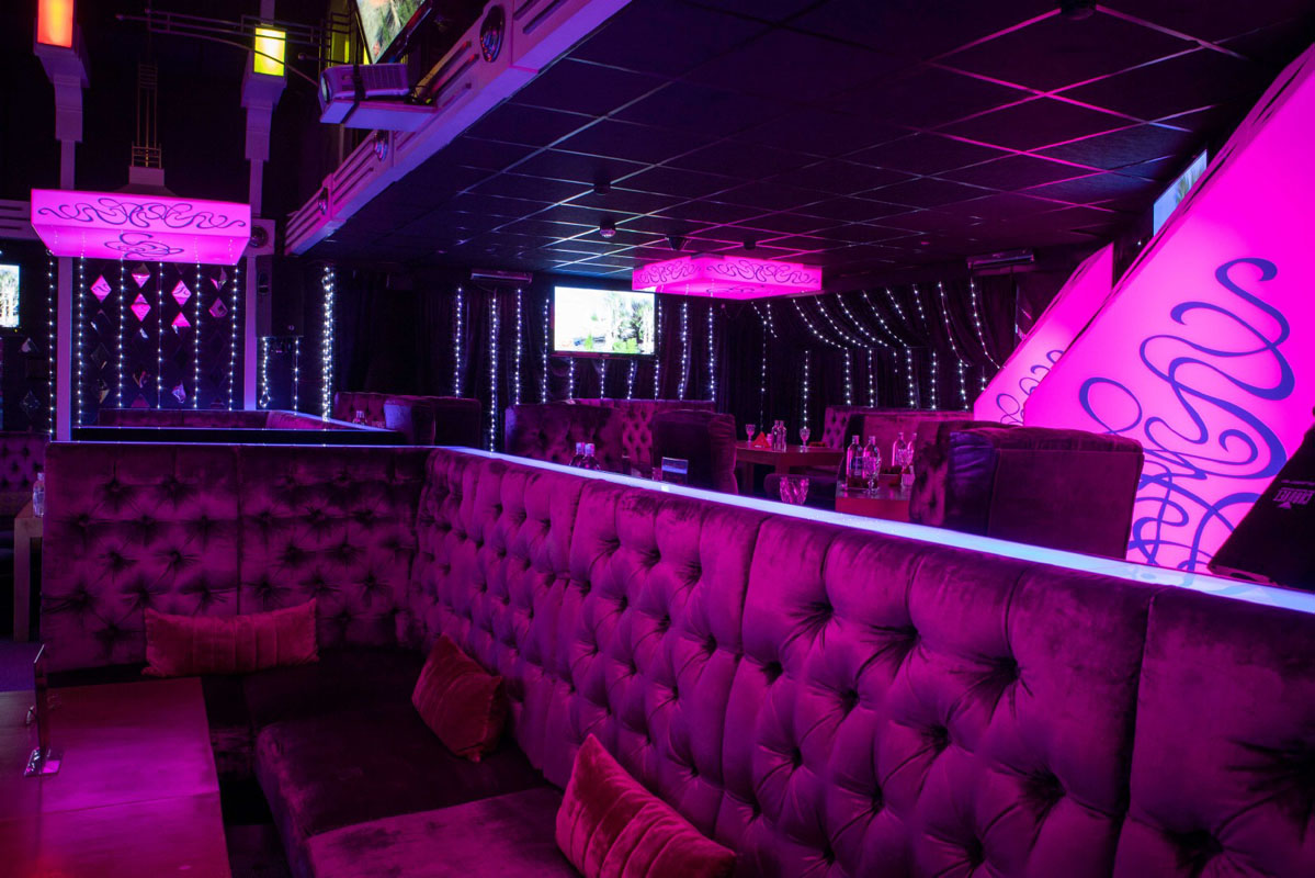 Караоке зал — Karaoke Royal Kings