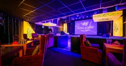 Караоке зал