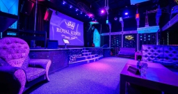 Караоке зал