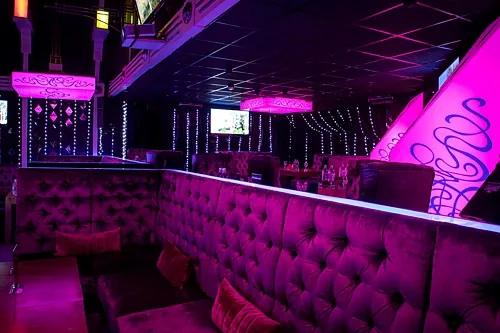 Караоке зал — Karaoke Royal Kings
