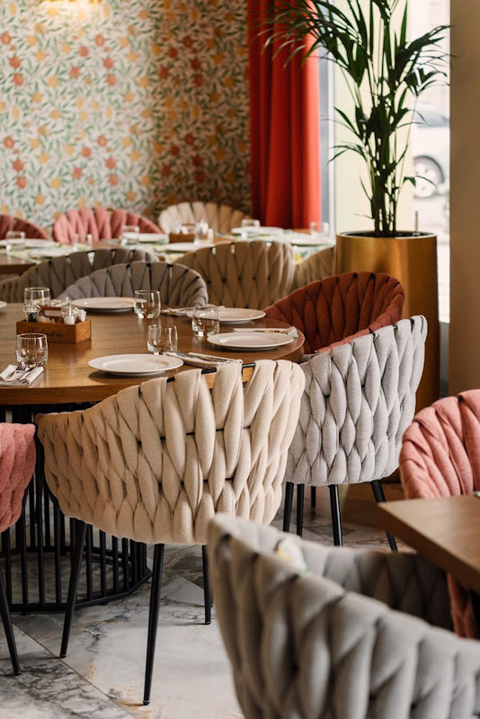 1-й малый зал с открытой кухней — Valentino