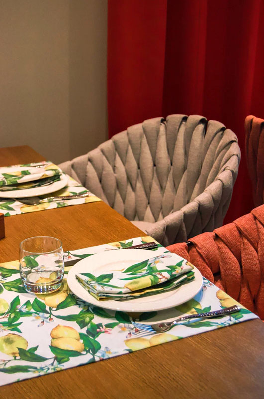 1-й малый зал с открытой кухней — Valentino