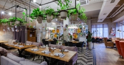 Основной зал